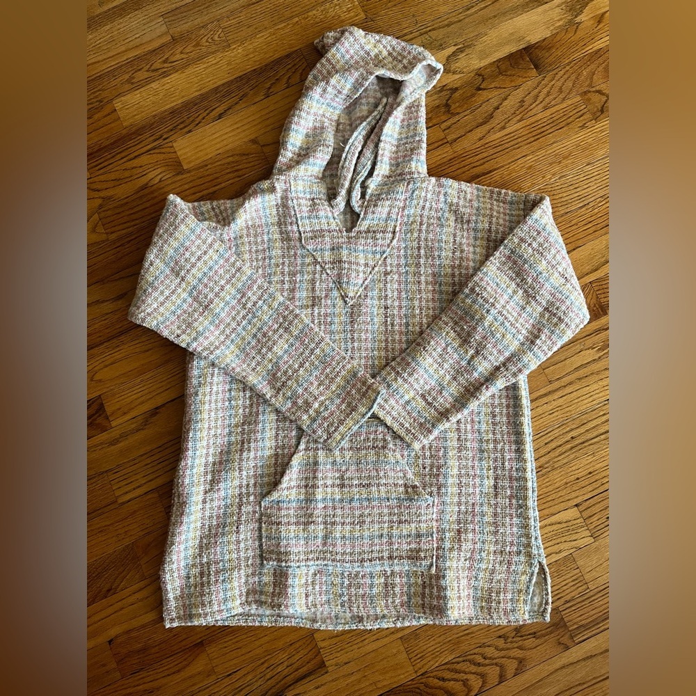 Multicolor Hooded Sweater with Front Pocket